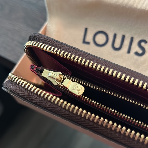 Louis Vuitton Portefeuille Clemence Fushia - Picture 3 of 7